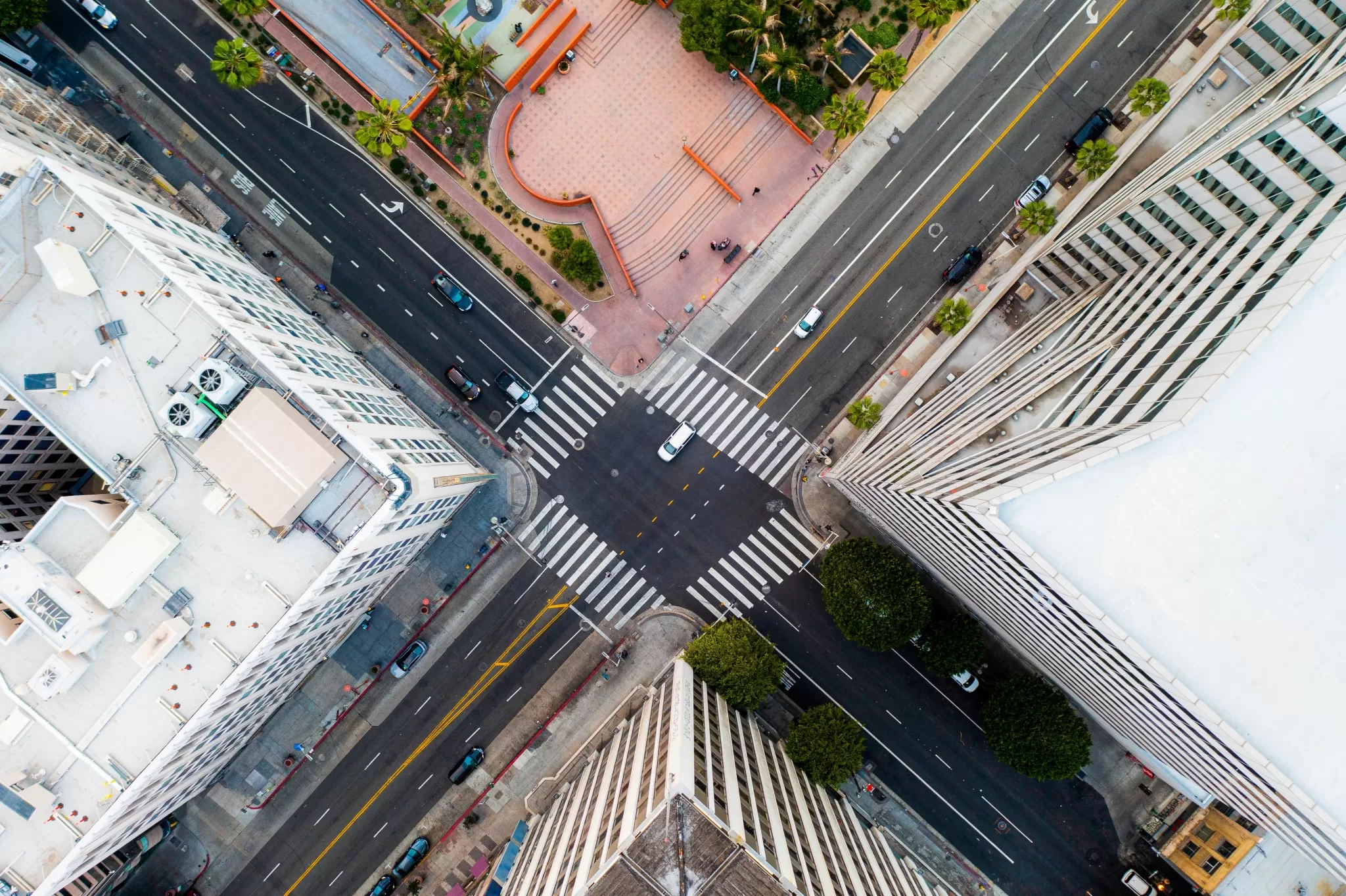 Prefeitura de São Paulo suspende serviço de tuk-tuk após uma semana de estreia