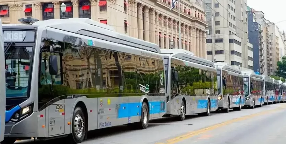 Governo federal vai ajudar municípios a renovar as frotas de ônibus