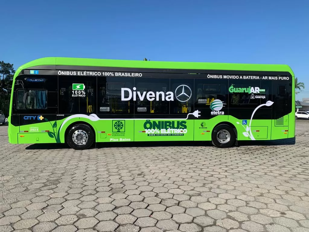 Guarujá recebe novos ônibus elétricos e a diesel